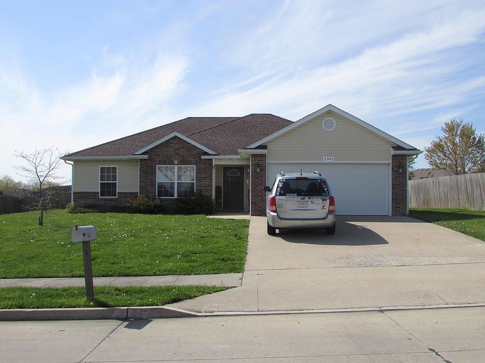 2nd image of 5303 Aspen Ridge Dr