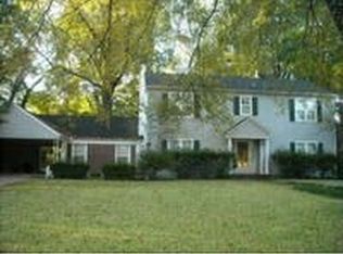 407 W 6th St, Stuttgart, AR 72160