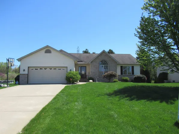 6261 Boulder Dr, Flushing, MI 48433