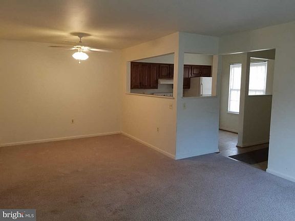 4th image of 7806 Waverley Mill Ct #5