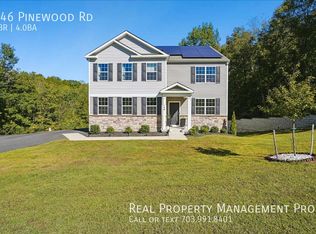 146 Pinewood Rd, Fredericksburg, VA 22405