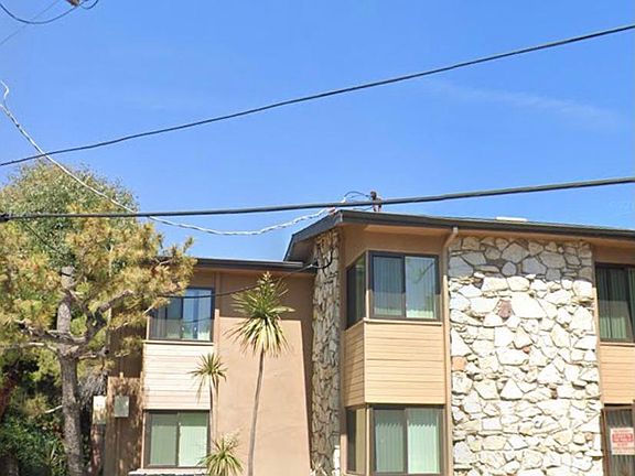3rd image of 4232 Ethel Ave APT 1