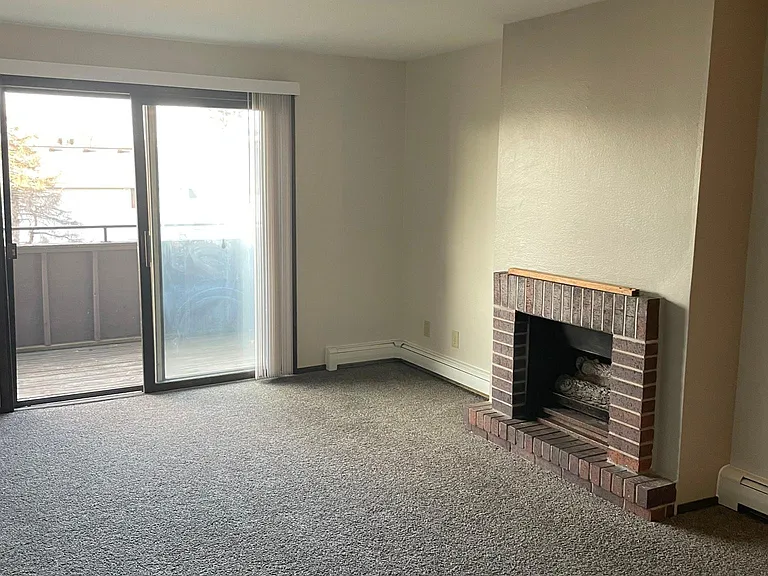 1911 Pike Dr — Photo 15