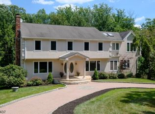516 W Saddle River Rd, Upper Saddle River, NJ 07458