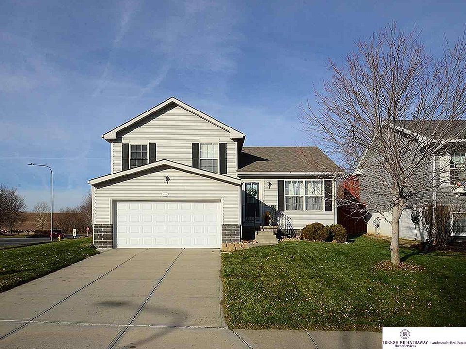 1st image of 6204 N 131st St
