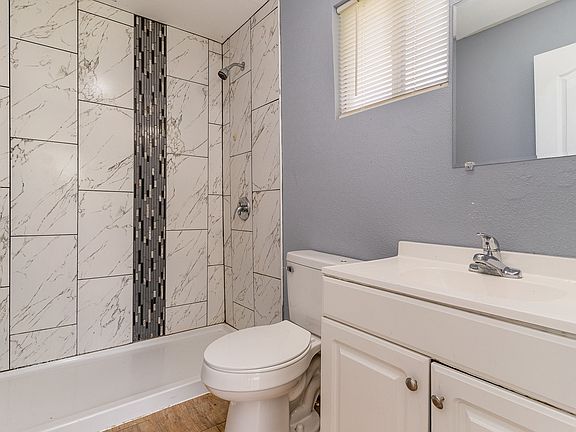 5th image of 4621 Owenwood Ave