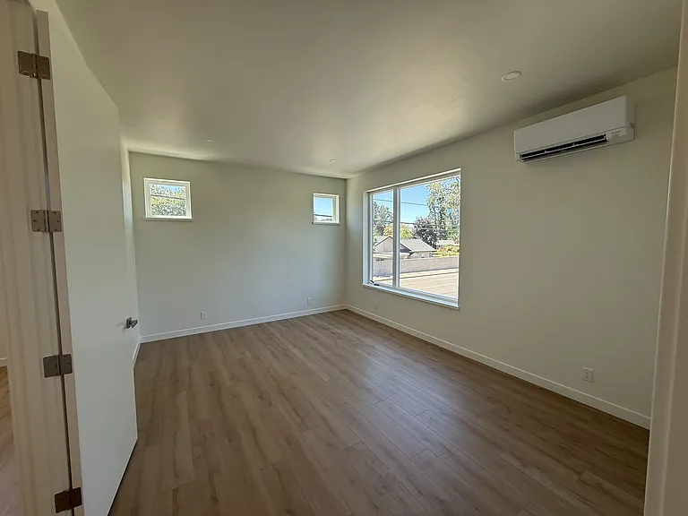 2210 Emerson Dr #1 — Photo 10