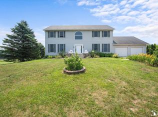 14481 Dixon Rd, Dundee, MI 48131