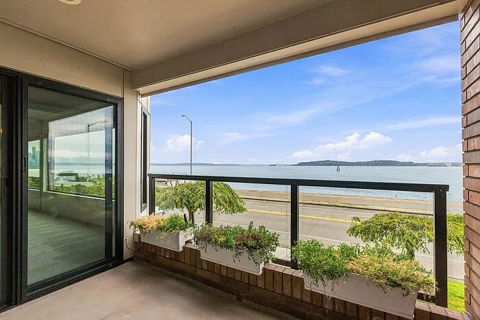 1140 Alki Ave SW #204 — Photo 4