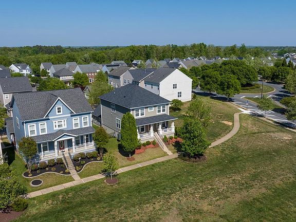 4th image of 1412 Sands Cir