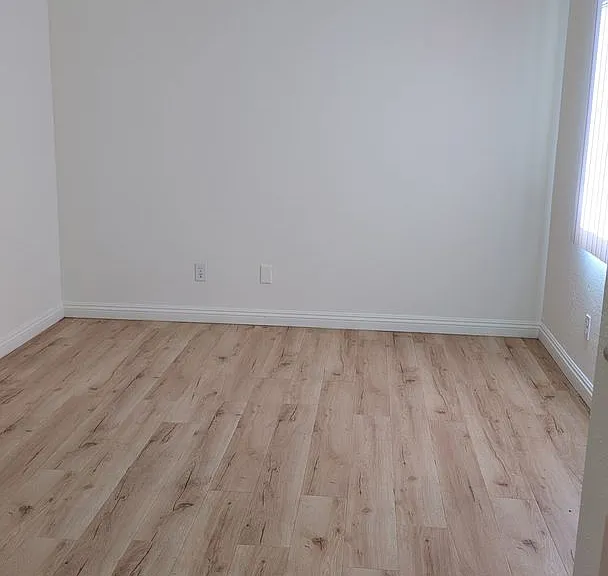 2501 W Grand Ave #6 — Photo 10