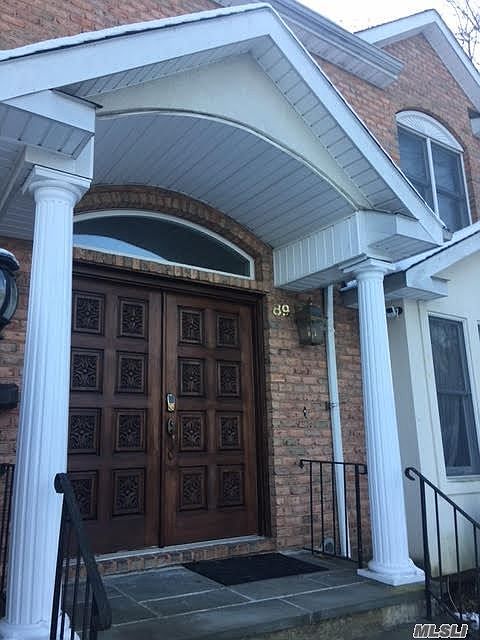 1st image of 89 Rhodes Dr