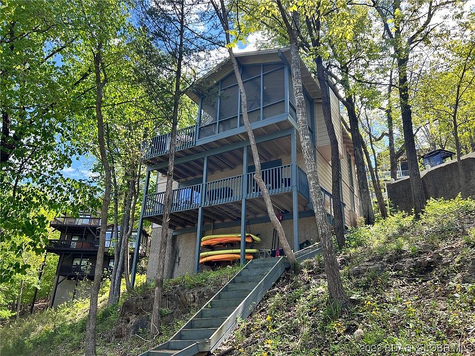 1st image of 674 Moongate Dr