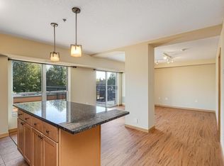 1502 5th St N APT 205, Hopkins, MN 55305