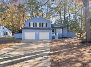 6864 Fielder Rd, Rex, GA 30273