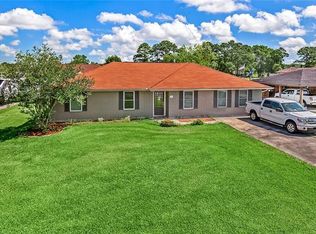 105 Pleasant Valley Dr, Des Allemands, LA 70030