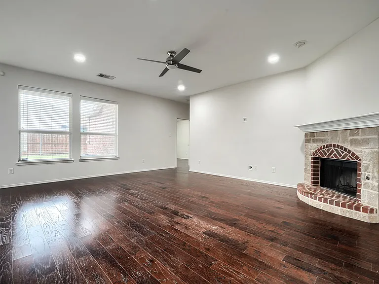 616 Smokebrush St — Photo 16