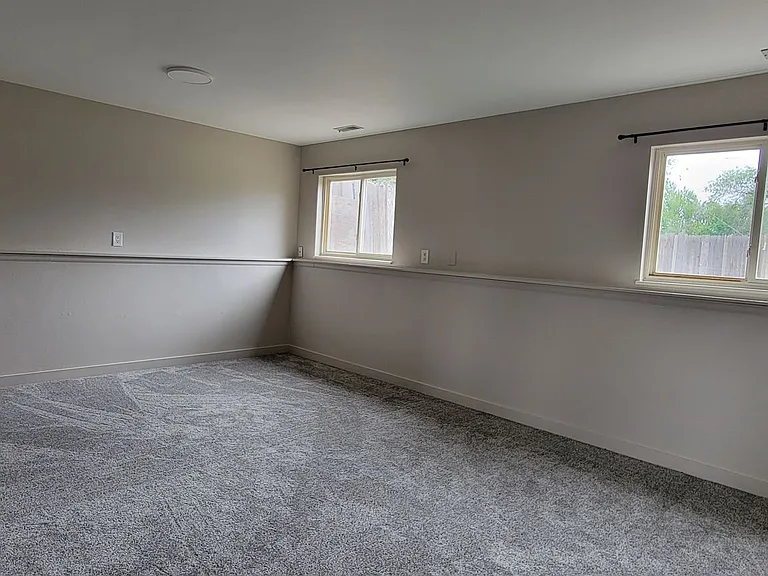 608 Harding Ave — Photo 13