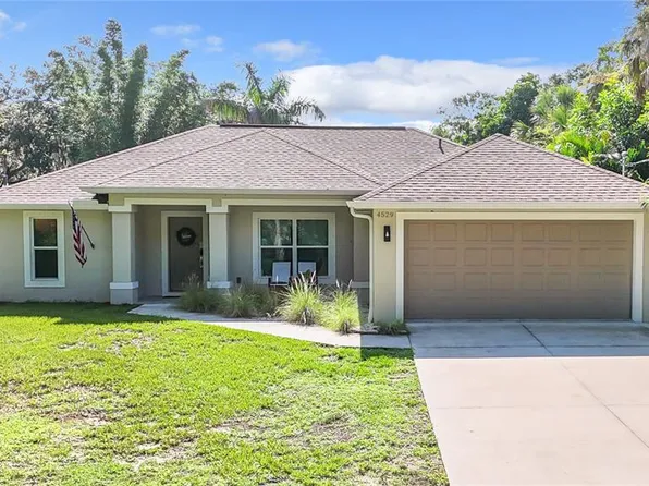 4529 Worcester Rd, Sarasota, FL 34231