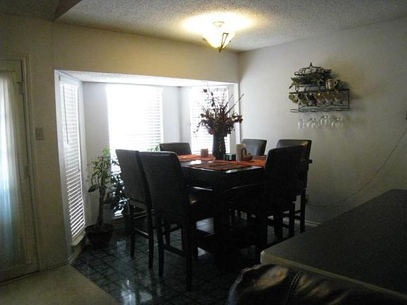 3rd image of 7428 Jamie Renee Ln