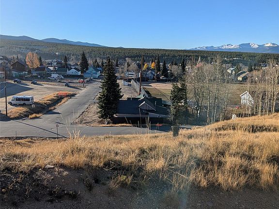 3rd image of 400 W 6th Street