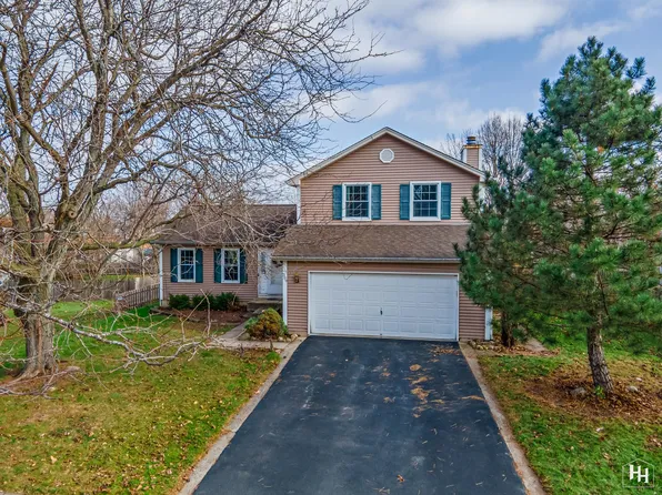 309 Boston Ct, South Elgin, IL 60177