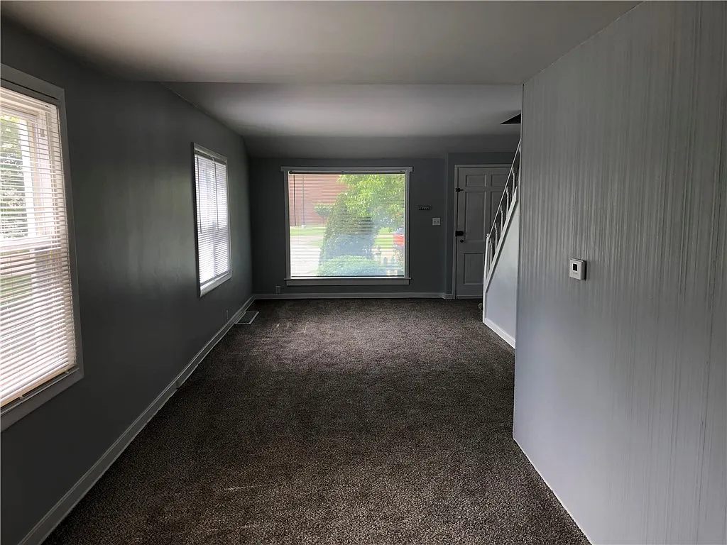 1 bed, 1.0 bath, 1000 sqft, $875 — Photo 4