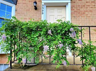 969 S Rolfe St #B, Arlington, VA 22204