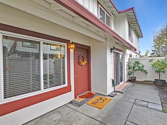 3rd image of 2548 Blue Rock Ct