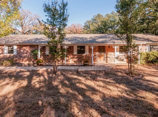 4000 Cross Timber Rd, Burleson, TX 76028