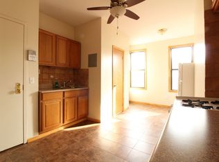 114 Java St APT 3R, Brooklyn, NY 11222