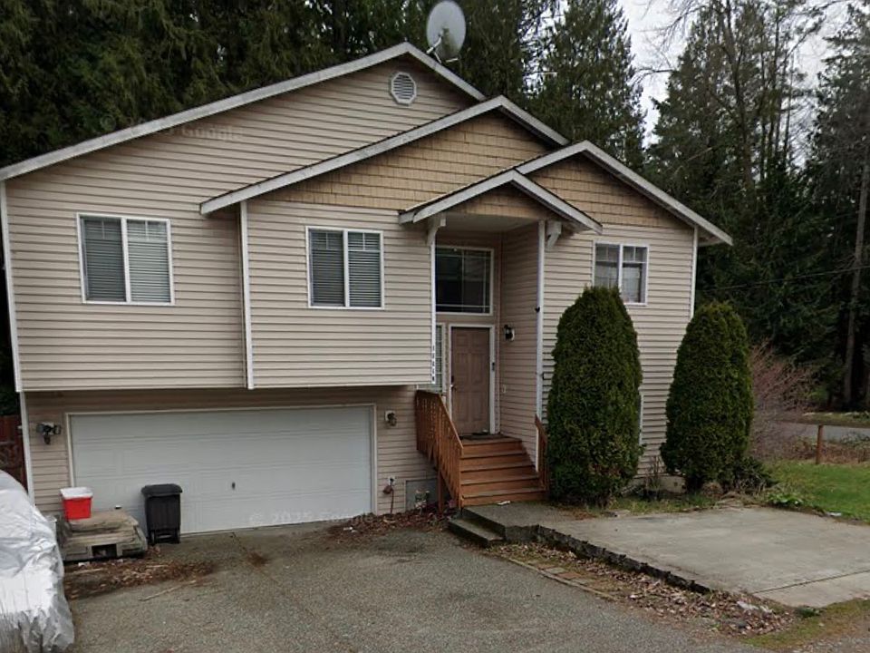 1st image of 10817 7th Ave SE
