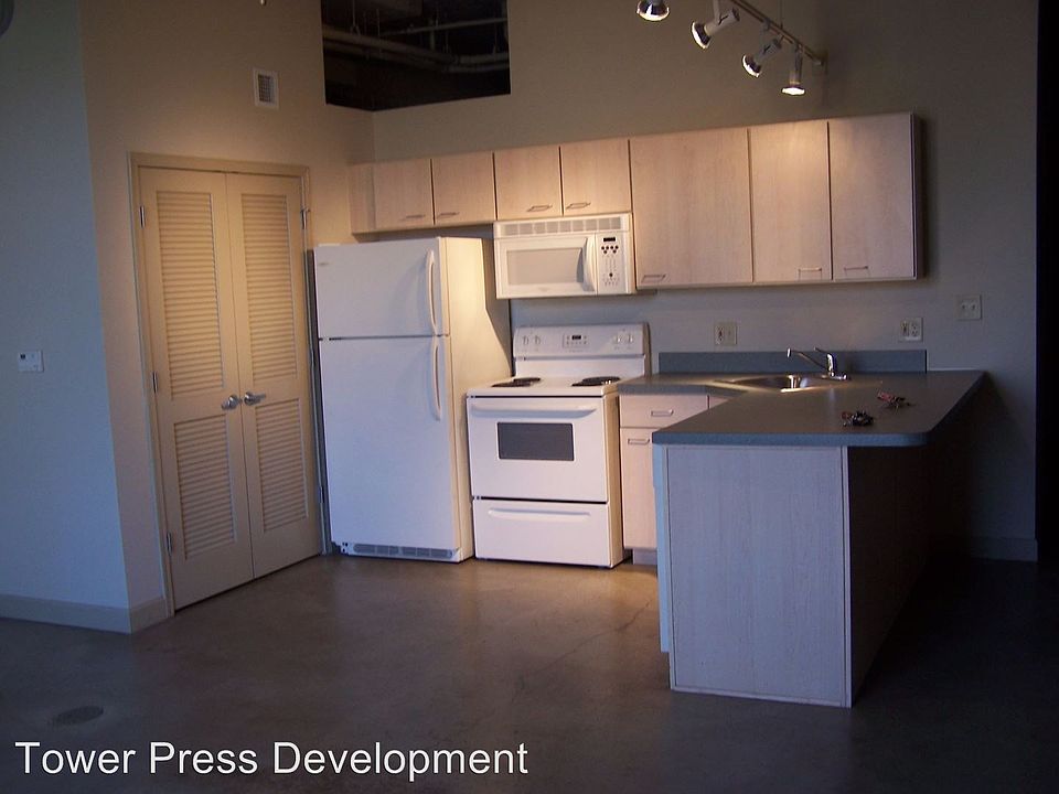 1st image of 3030 E 63rd St APT 107