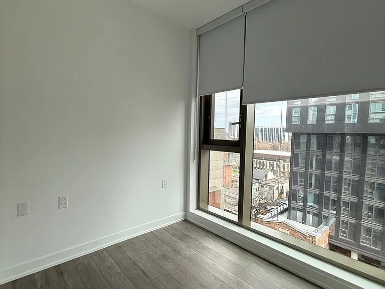 88 Queen St E #703 — Photo 7