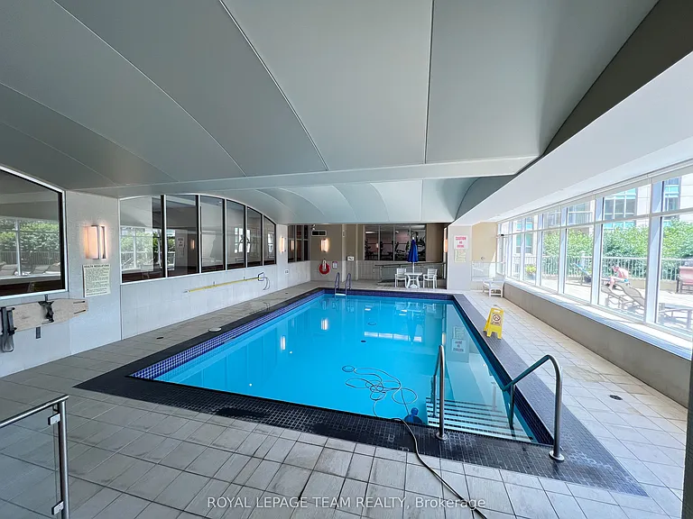 234 Rideau St #1007 — Photo 14