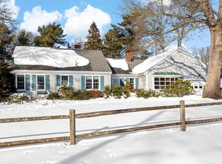 180 Pond View Dr, Barnstable, MA 02630