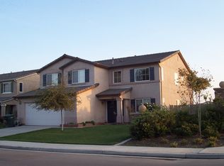 2199 W Berkshire Ln, Hanford, CA 93230