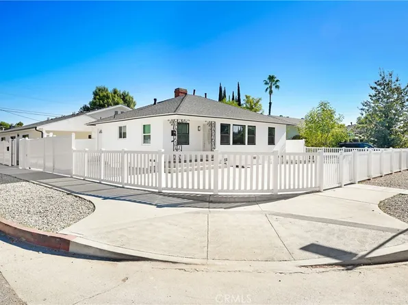 7454 Gaviota Ave, Van Nuys, CA 91406