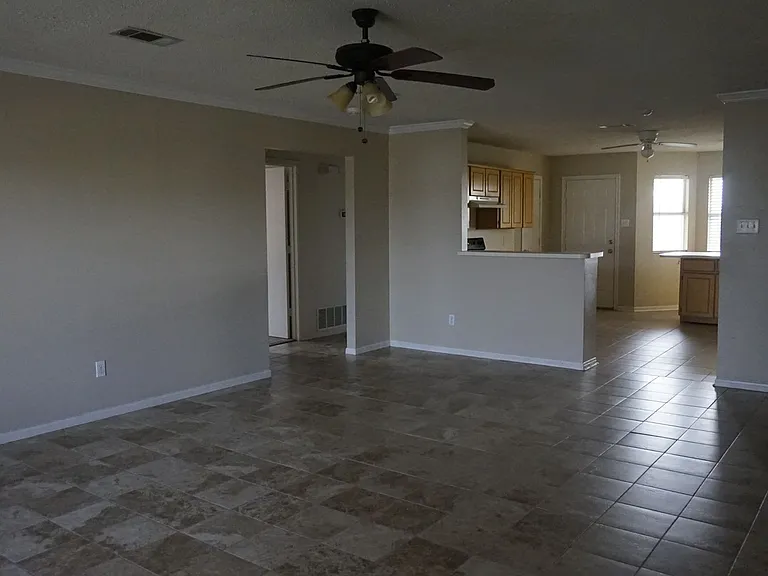 4304 Sand Dollar Dr — Photo 2
