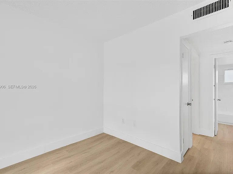 13880 NE 20th Pl #2 — Photo 12