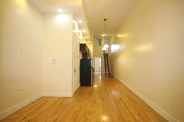 Rented by Nooklyn NYC LLC | media 2