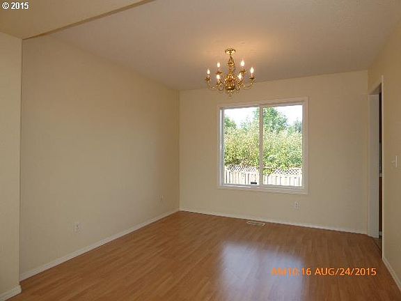 3rd image of 12521 NW Devonmoor Ave