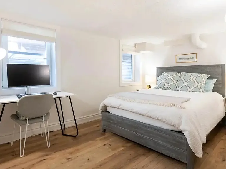 4631 Batavia Pl — Photo 22