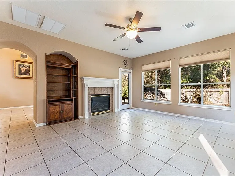 182 N Wimberly Way — Photo 9