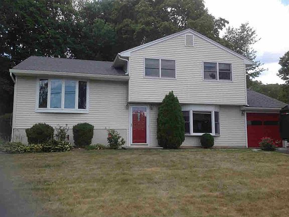 2nd image of 15 Lark St