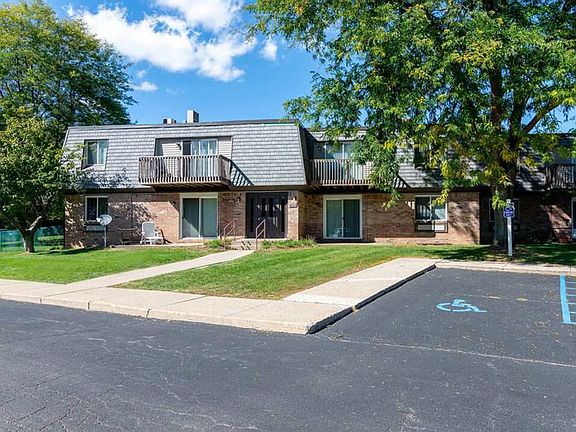 Lots of Off-Street Parking