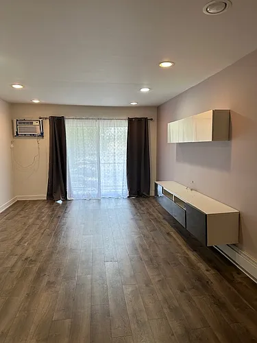 16W515 79th St #205 Photo 1