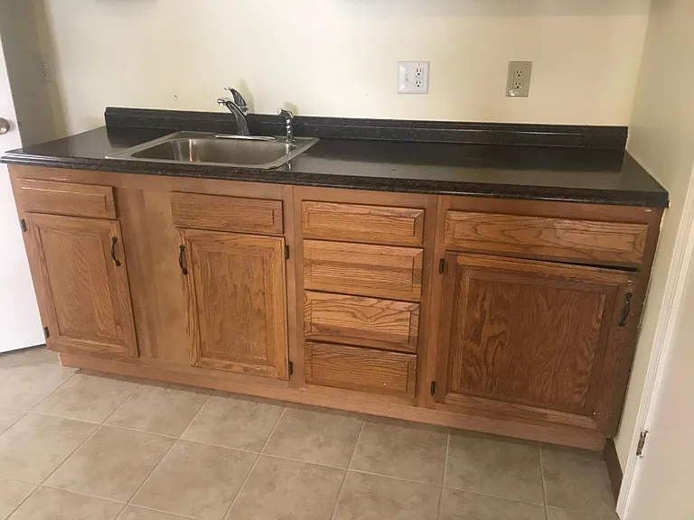 B5 Stonehedge Dr — Photo 11