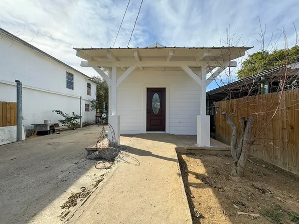 1510 Flores Ave, Laredo, TX 78040