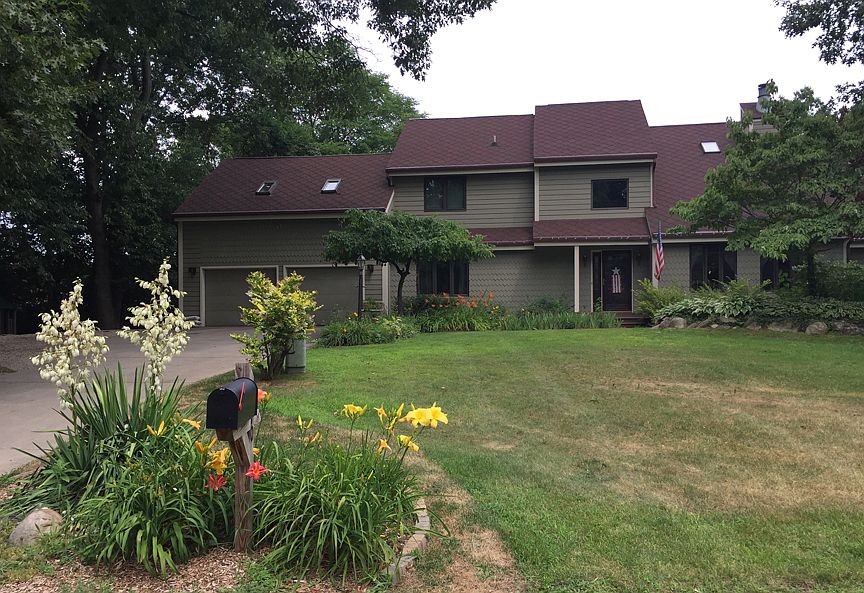1st image of 370 Sunnywood Dr